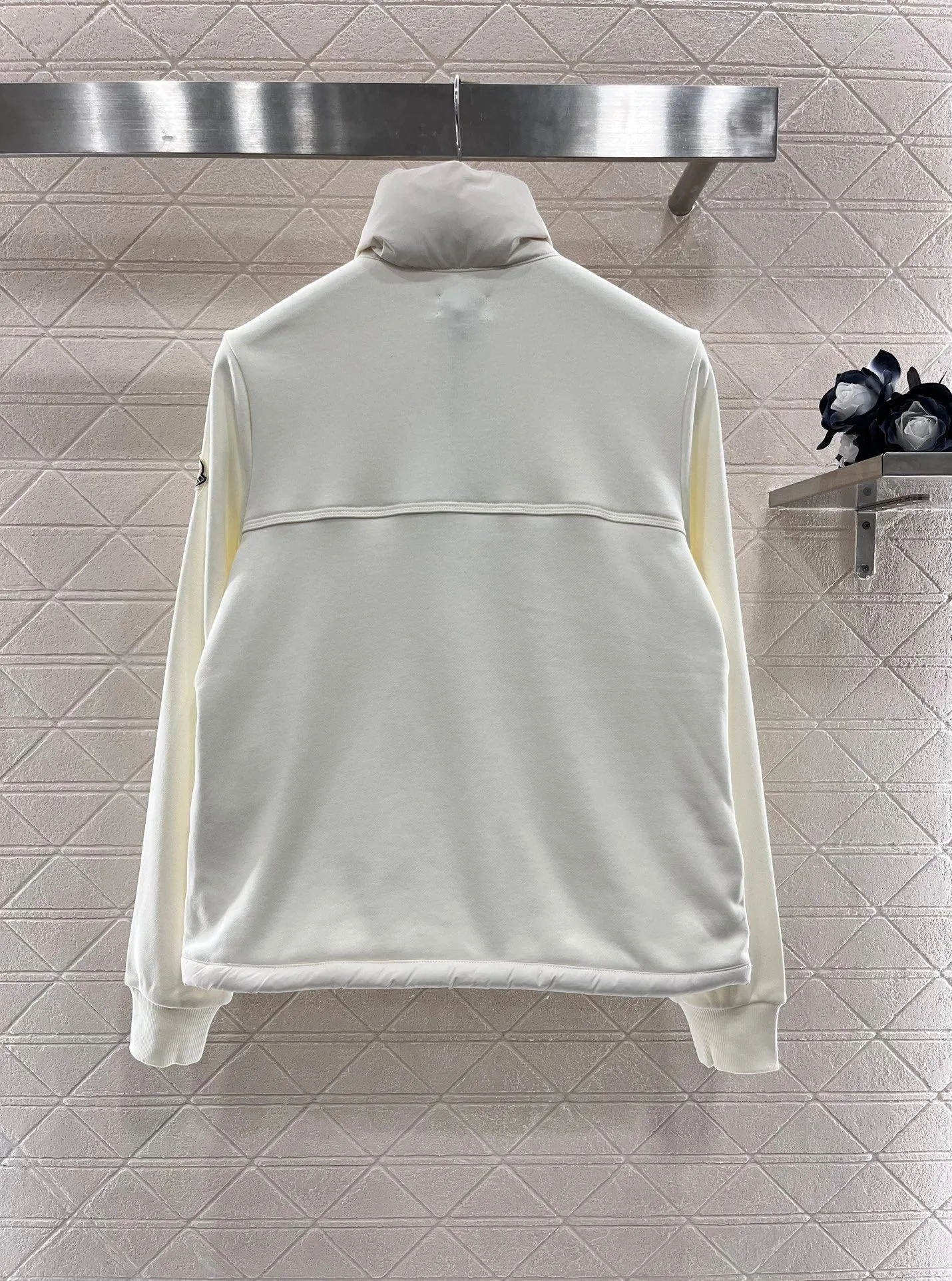 ♥ moncle*♥ 2024 908 yb Classic Black Versatile White 2 Classic Versatile : 90 : ：Black White Size：1 2 3 4